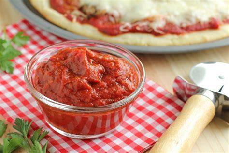 illustration de la différence sauce pâtes vs sauce pizza