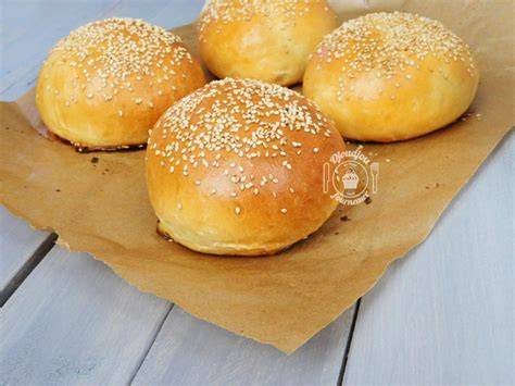 burger buns brioches dorati